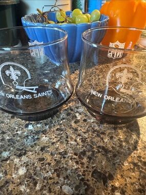 Small Smoky Clear Glasses - Set of 2 - New Orleans Saints